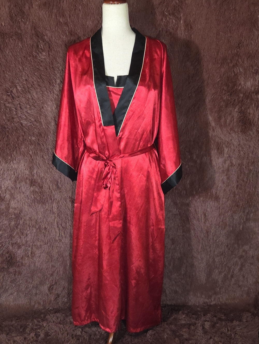 Jones New York Red Satin Long Robe and Gown